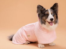 Load image into Gallery viewer, Dog Drying Bathrobe Petal
