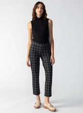 Load image into Gallery viewer, Sanctuary Carnaby Pant Onyx Check
