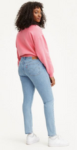 Load image into Gallery viewer, Levis 501 Skinny Jeans
